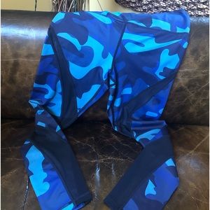 Zyia Blue Camo Hi Rise Mesh Leggings 6/8